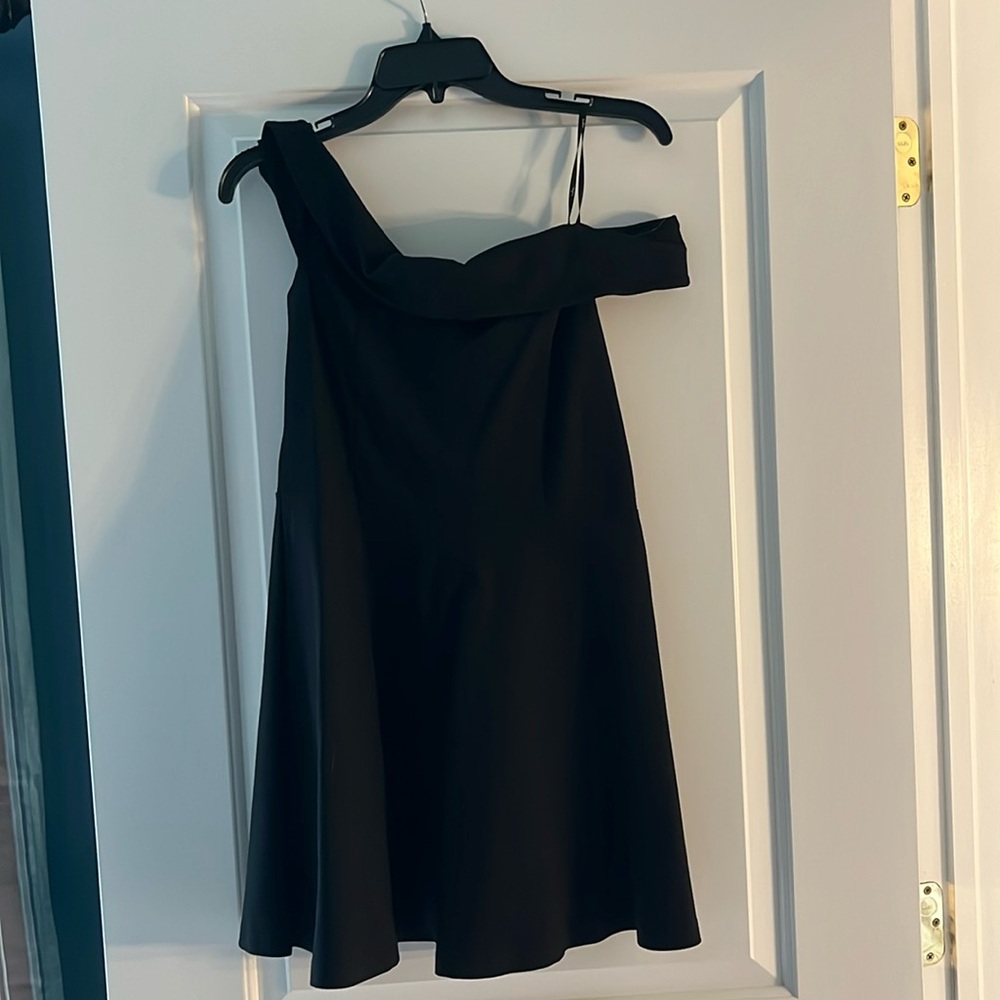 Lulu’s Black One-Shouldered Mini Dress